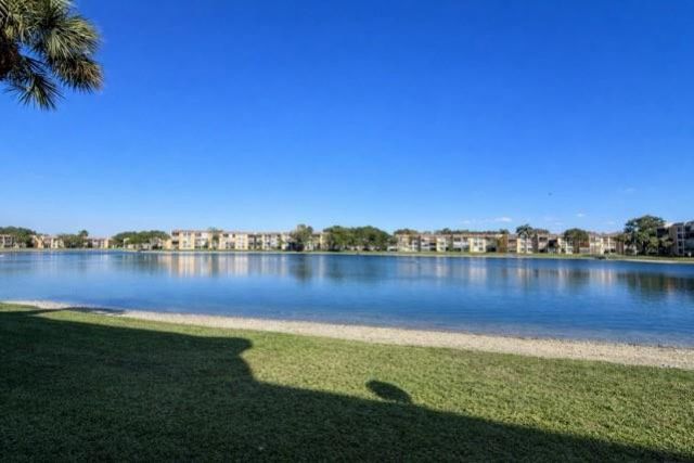 6311 Coral Lake Dr, Unit 111, Margate, FL 33063 Photo