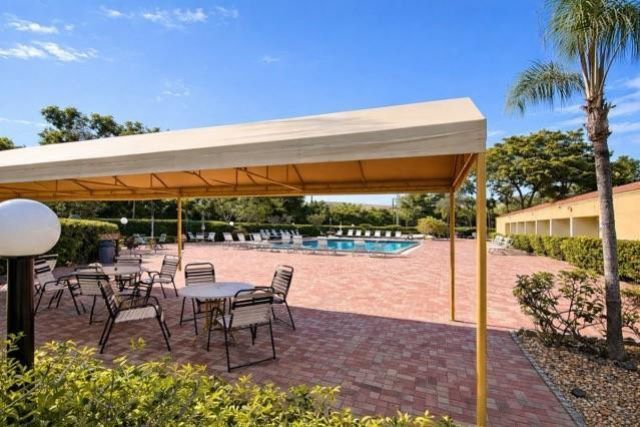 6311 Coral Lake Dr, Unit 111, Margate, FL 33063 Photo