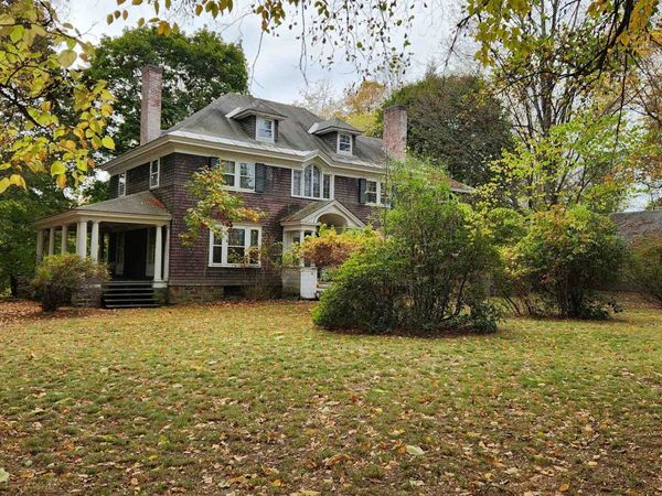 15 Bailey Avenue, Claremont, NH 03743