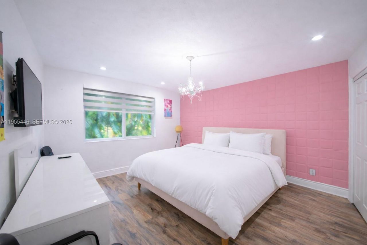 241 SW 129th Ave, Miami, FL 33184 Photo