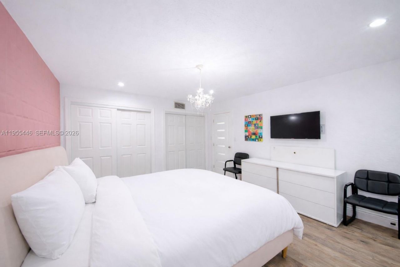 241 SW 129th Ave, Miami, FL 33184 Photo