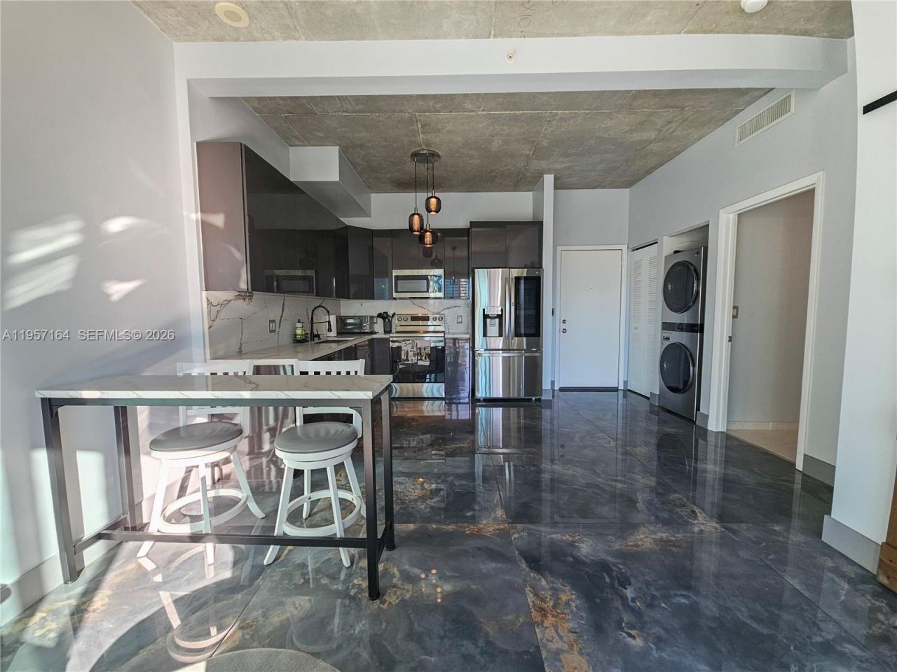 234 NE 3rd St, Unit 1003, Miami, FL 33132 Photo