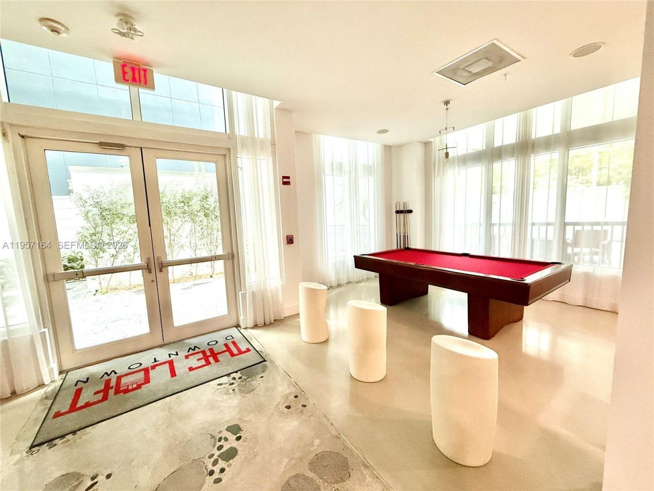 234 NE 3rd St, Unit 1003, Miami, FL 33132 Photo