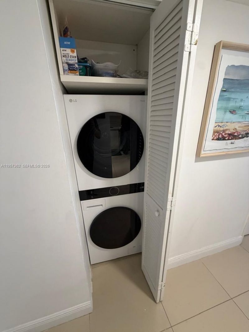 1865 Brickell Ave, Unit A810, Miami, FL 33129 Photo