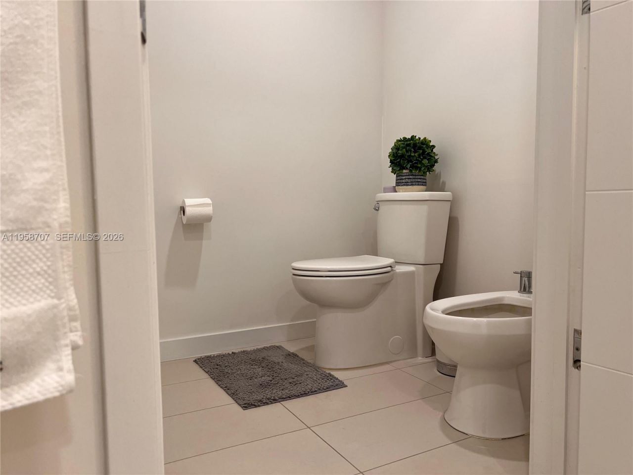 7751 NW 107th Ave, Unit 705, Doral, FL 33178 Photo