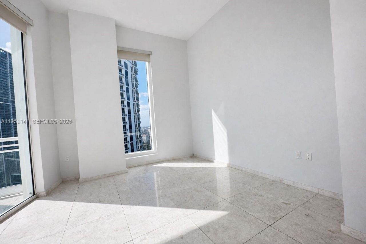 900 Brickell Key Blvd , Unit 2405, Miami, FL 33131 Photo