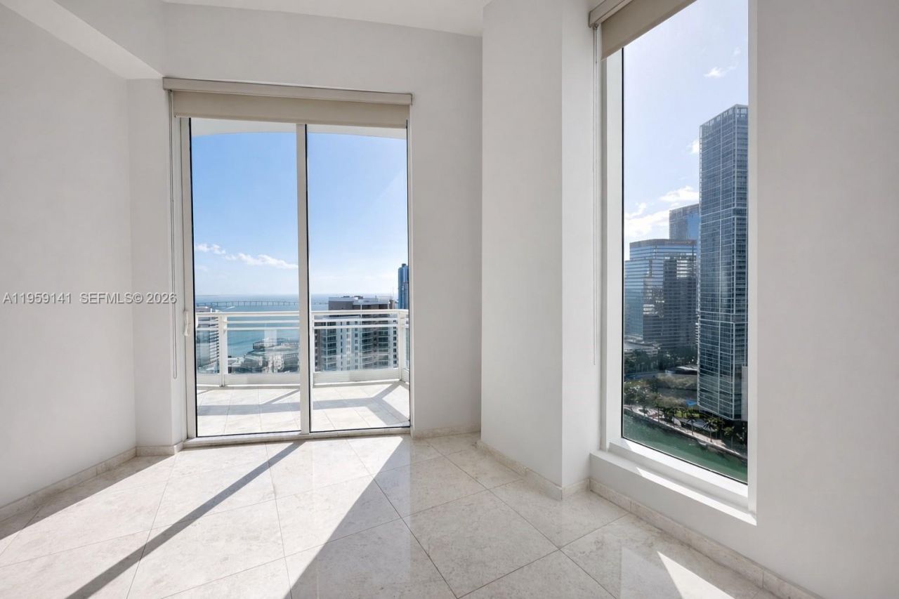 900 Brickell Key Blvd , Unit 2405, Miami, FL 33131 Photo