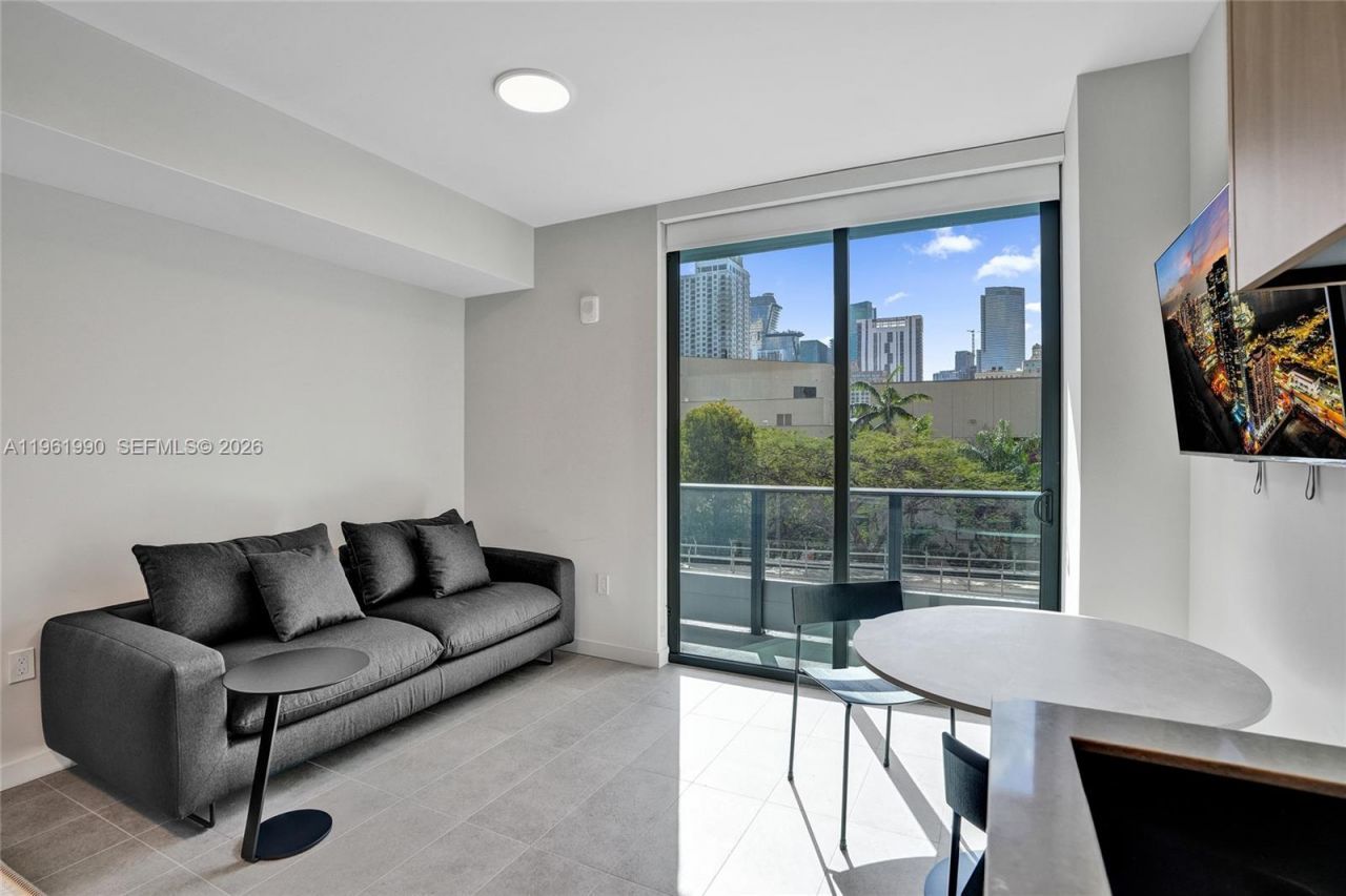 121 NE 5th Street, Unit 401B, Miami, FL 33132 Photo