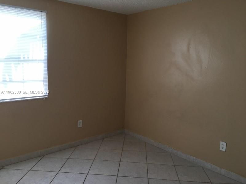 1403 S Liberty Ave, Unit 1403G, Homestead, FL 33034 Photo