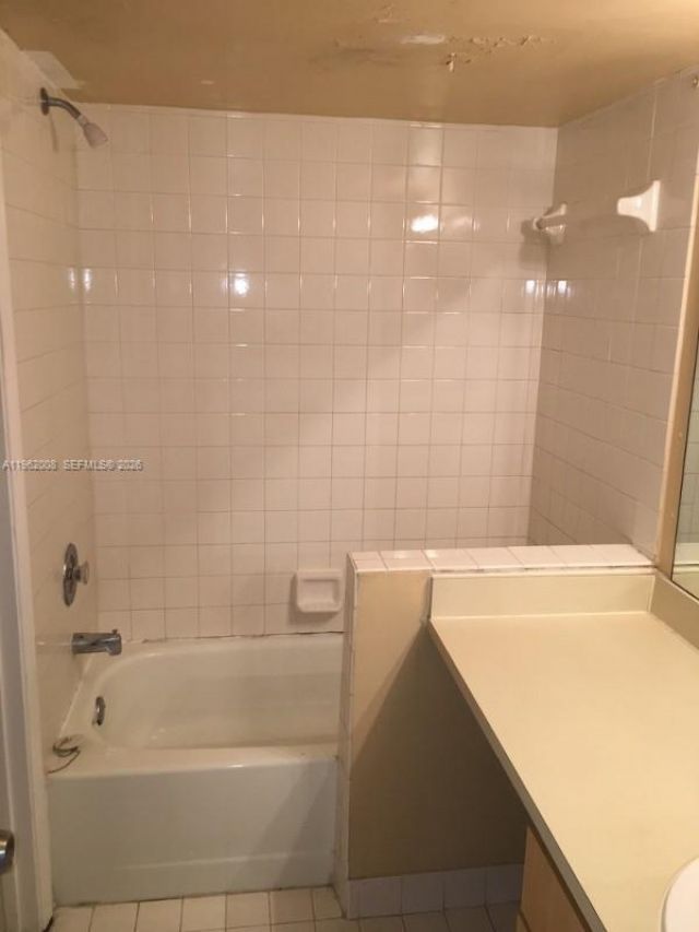 1403 S Liberty Ave, Unit 1403G, Homestead, FL 33034 Photo