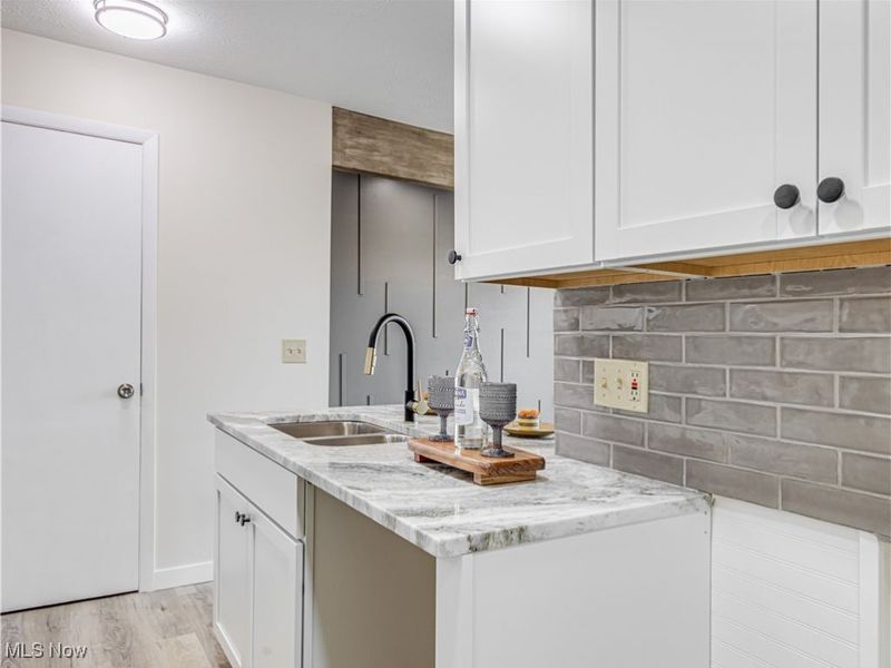 2550 Chamberlain Road, Unit B-4, Fairlawn, OH 44333 Photo 10