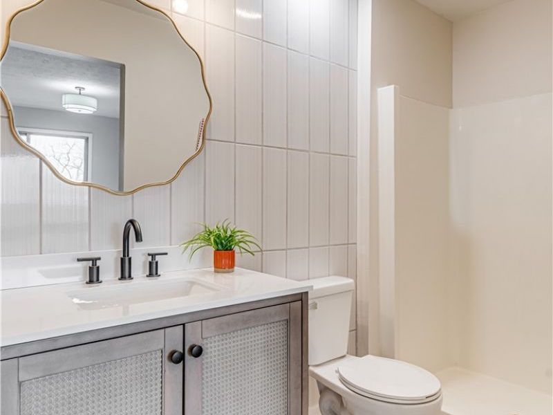 2550 Chamberlain Road, Unit B-4, Fairlawn, OH 44333 Photo 17