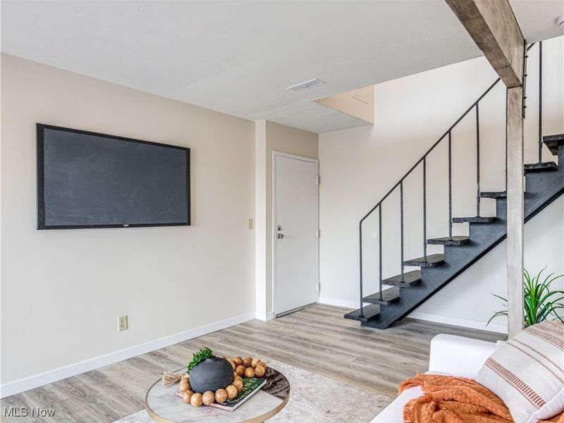 2550 Chamberlain Road, Unit B-4, Fairlawn, OH 44333 Photo 2