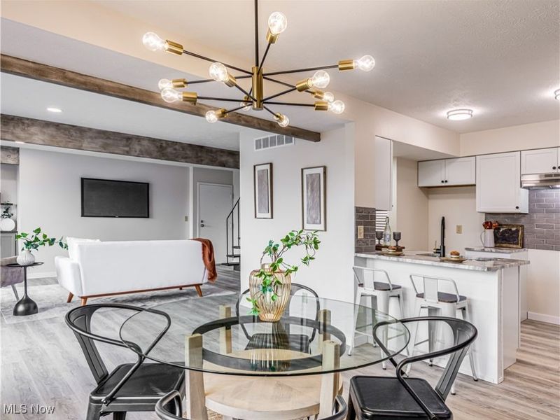 2550 Chamberlain Road, Unit B-4, Fairlawn, OH 44333 Photo 8