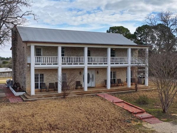 182 Little Ranch RD, Red Rock, TX 78662