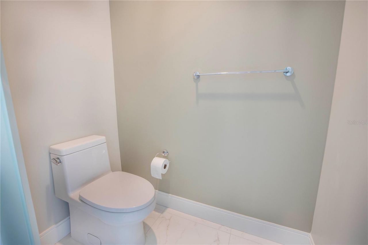 100 1st Avenue N, Unit 1804, Saint Petersburg, FL 33701 Photo