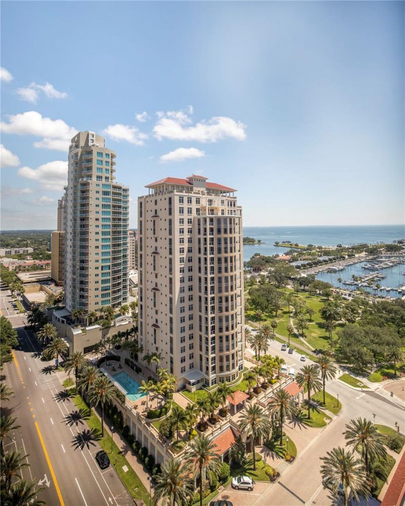 100 1st Avenue N, Unit 1804, Saint Petersburg, FL 33701 Photo