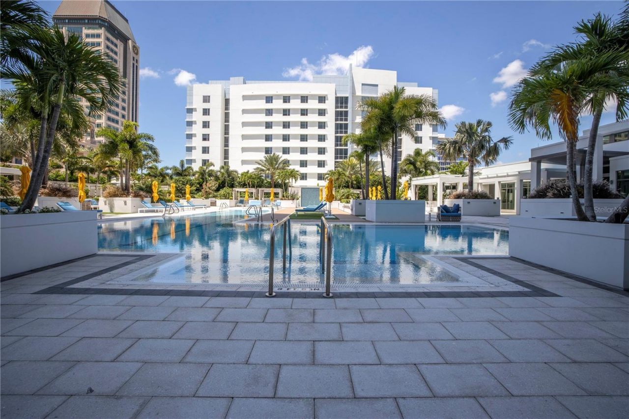 100 1st Avenue N, Unit 1804, Saint Petersburg, FL 33701 Photo