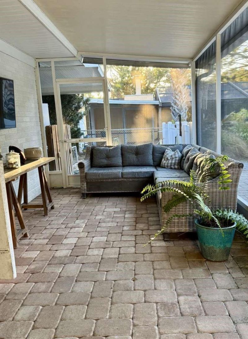 812 E 13th Avenue, New Smyrna Beach, FL 32169 Photo