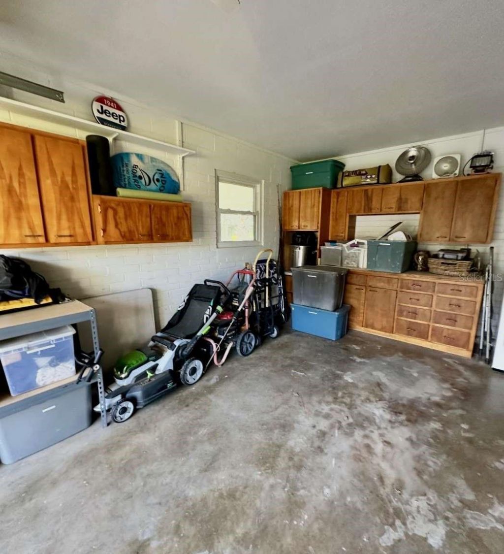 812 E 13th Avenue, New Smyrna Beach, FL 32169 Photo