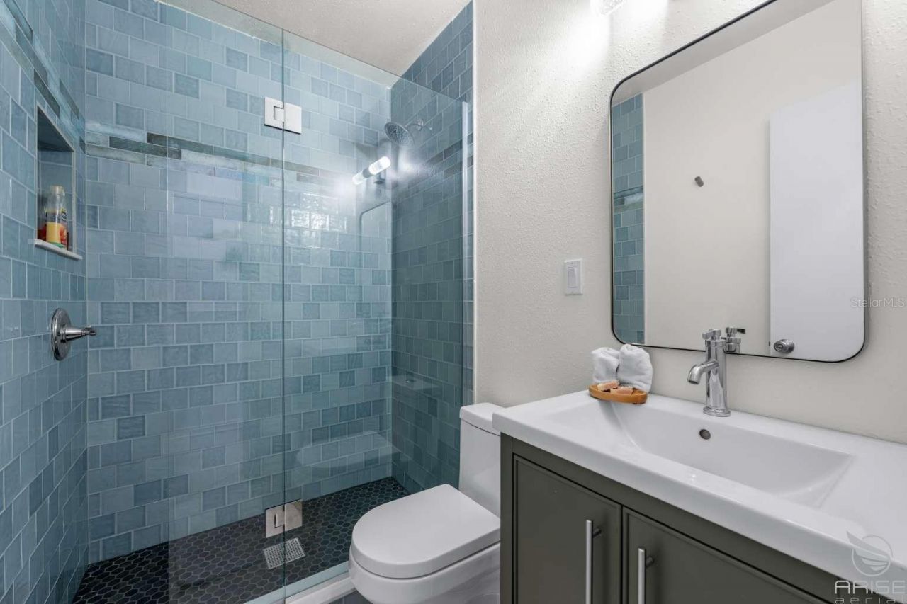 812 E 13th Avenue, New Smyrna Beach, FL 32169 Photo