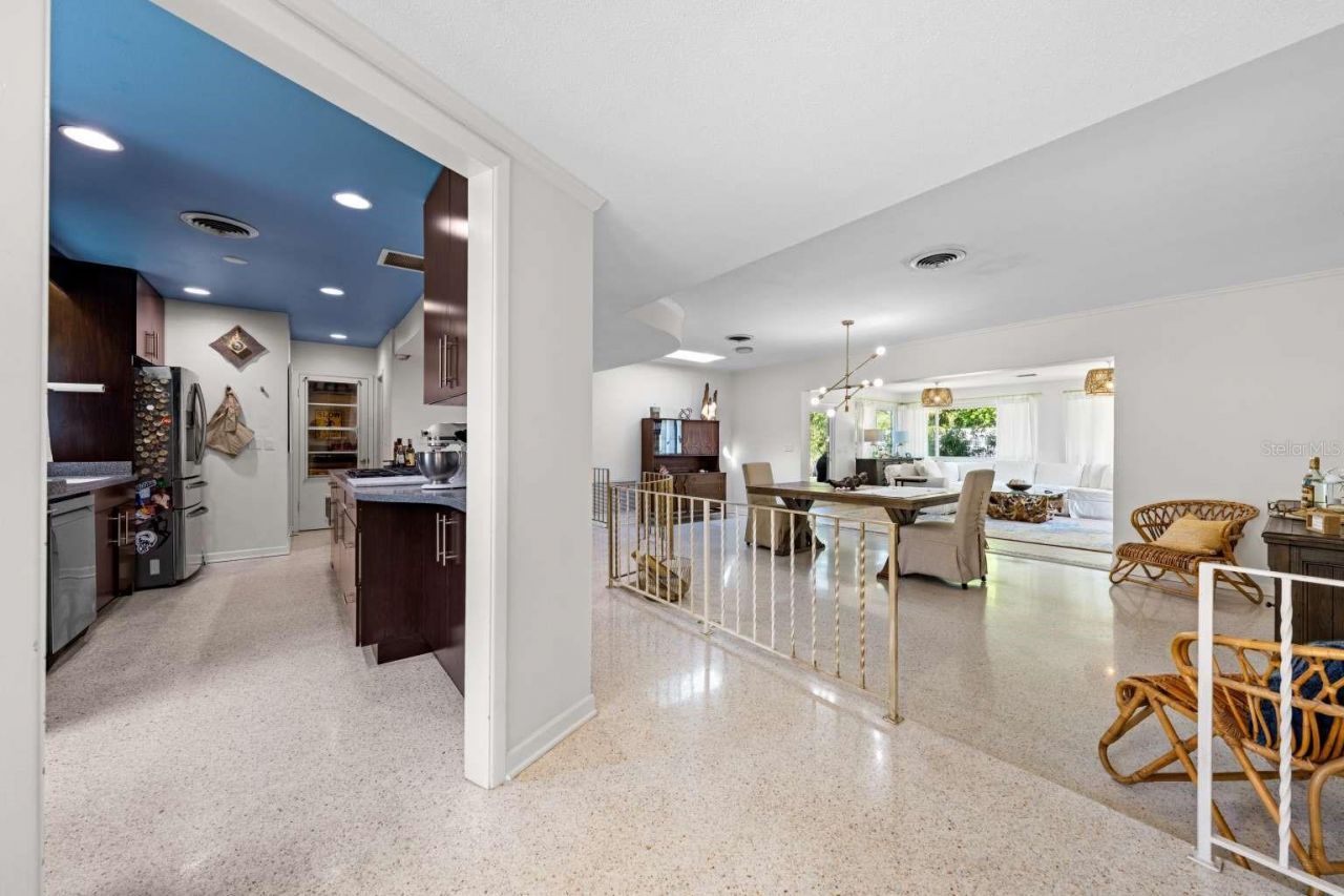 812 E 13th Avenue, New Smyrna Beach, FL 32169 Photo