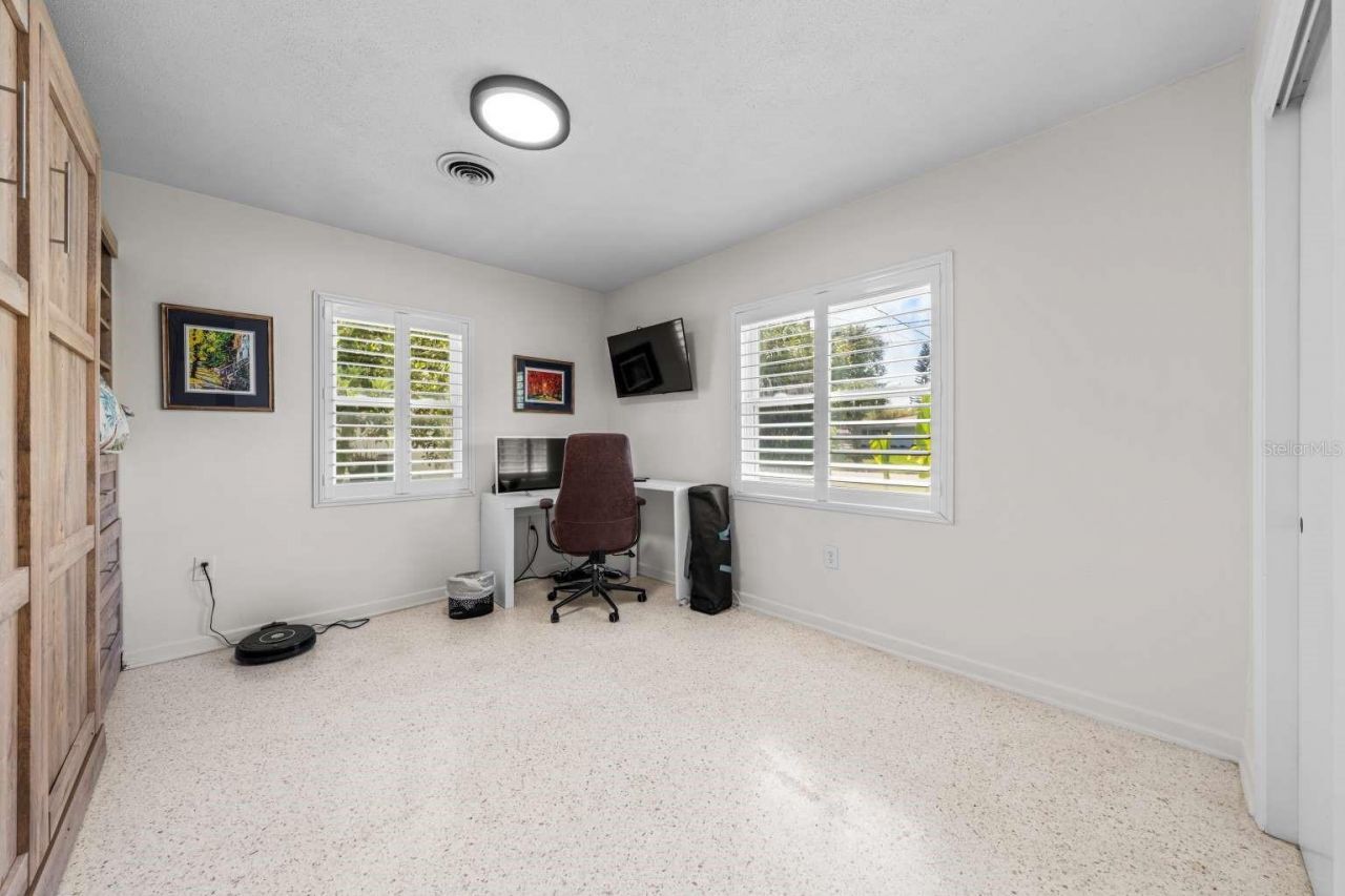 812 E 13th Avenue, New Smyrna Beach, FL 32169 Photo