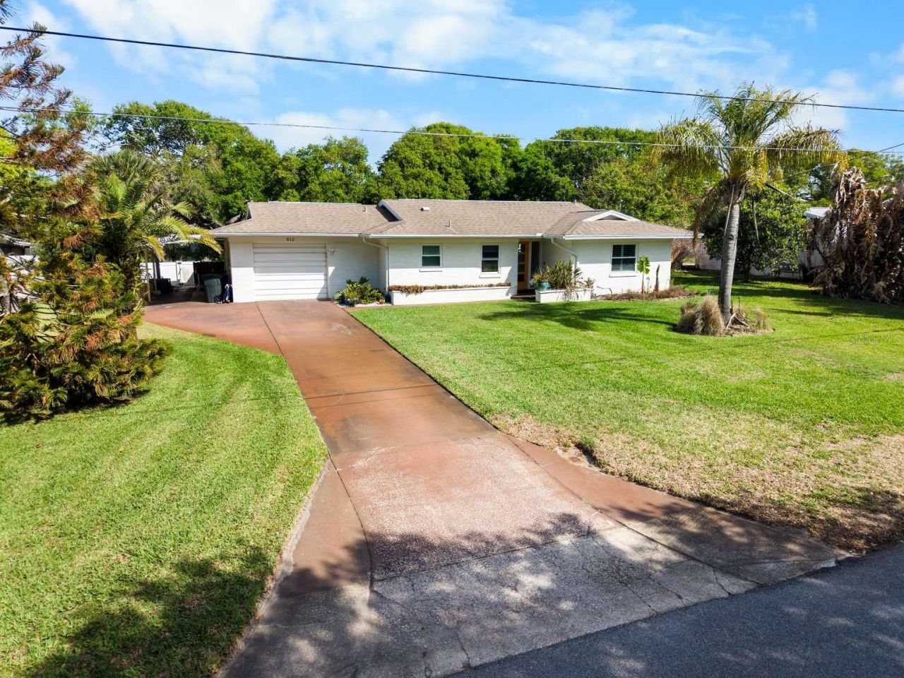 812 E 13th Avenue, New Smyrna Beach, FL 32169 Photo