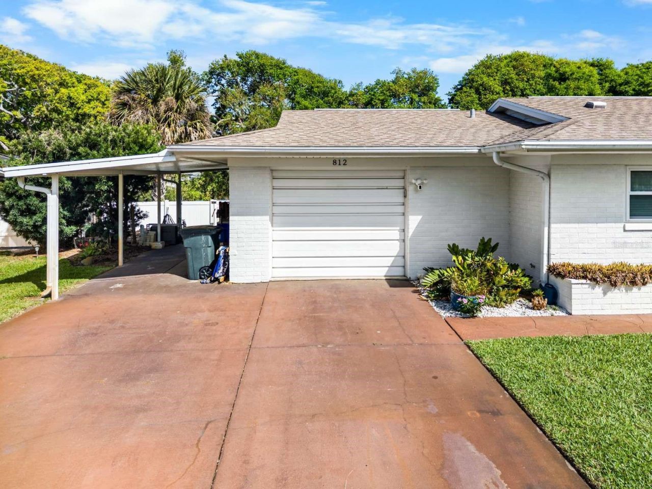 812 E 13th Avenue, New Smyrna Beach, FL 32169 Photo