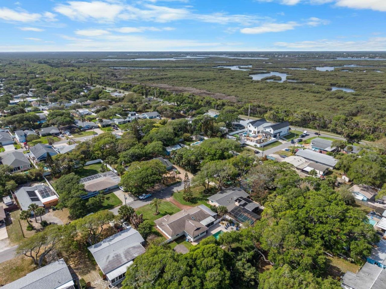 812 E 13th Avenue, New Smyrna Beach, FL 32169 Photo