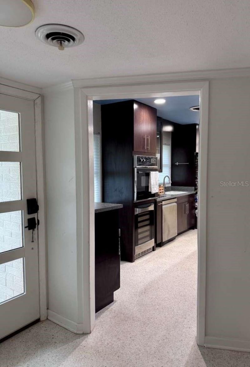 812 E 13th Avenue, New Smyrna Beach, FL 32169 Photo