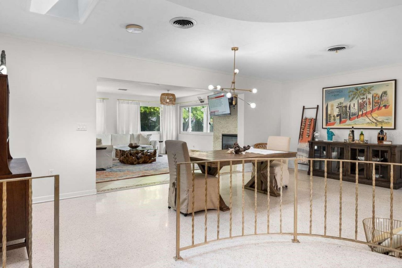 812 E 13th Avenue, New Smyrna Beach, FL 32169 Photo