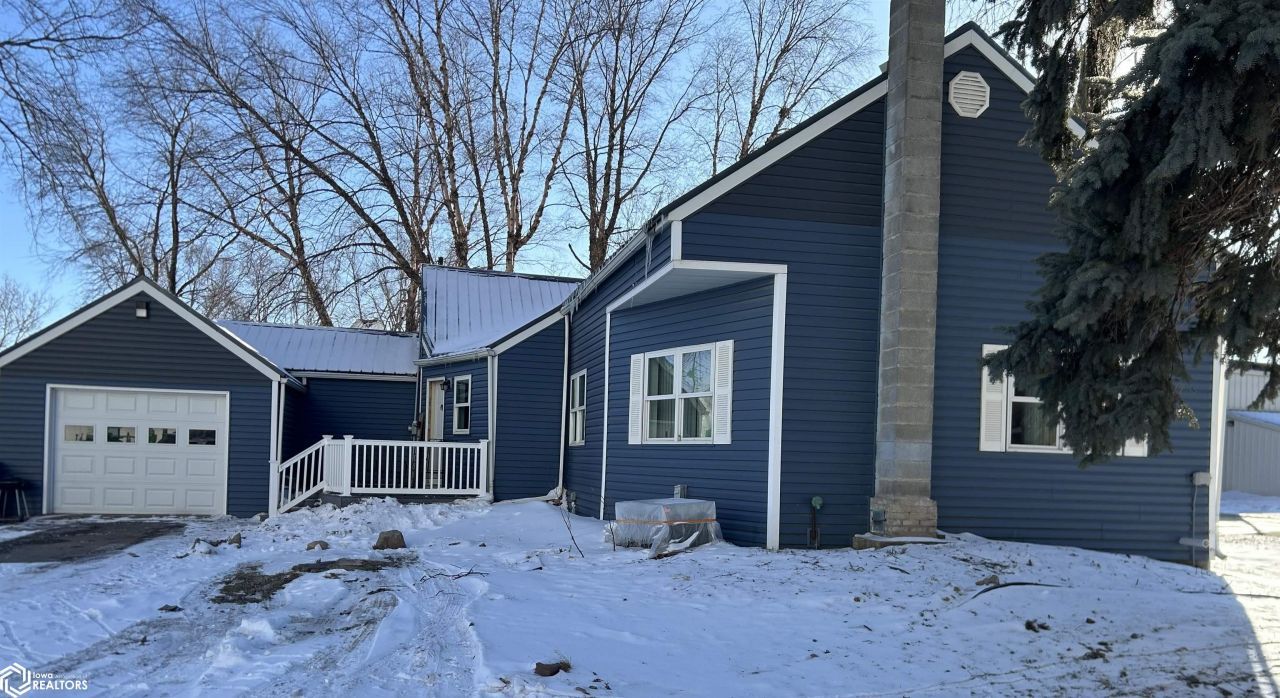 116 Antique Alley, Dows, IA 50071 Main Photo