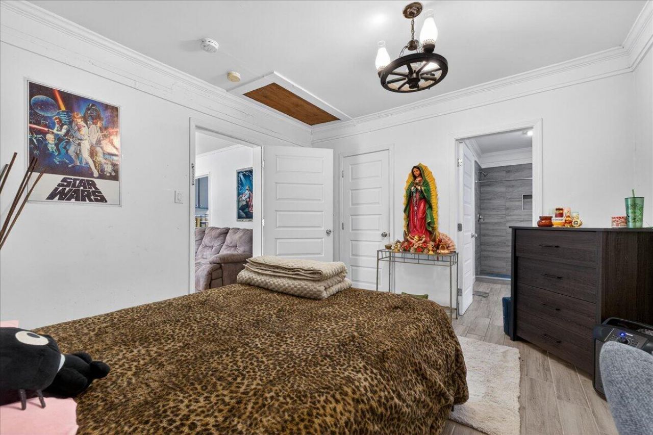 228 Laurel Avenue Photo 12