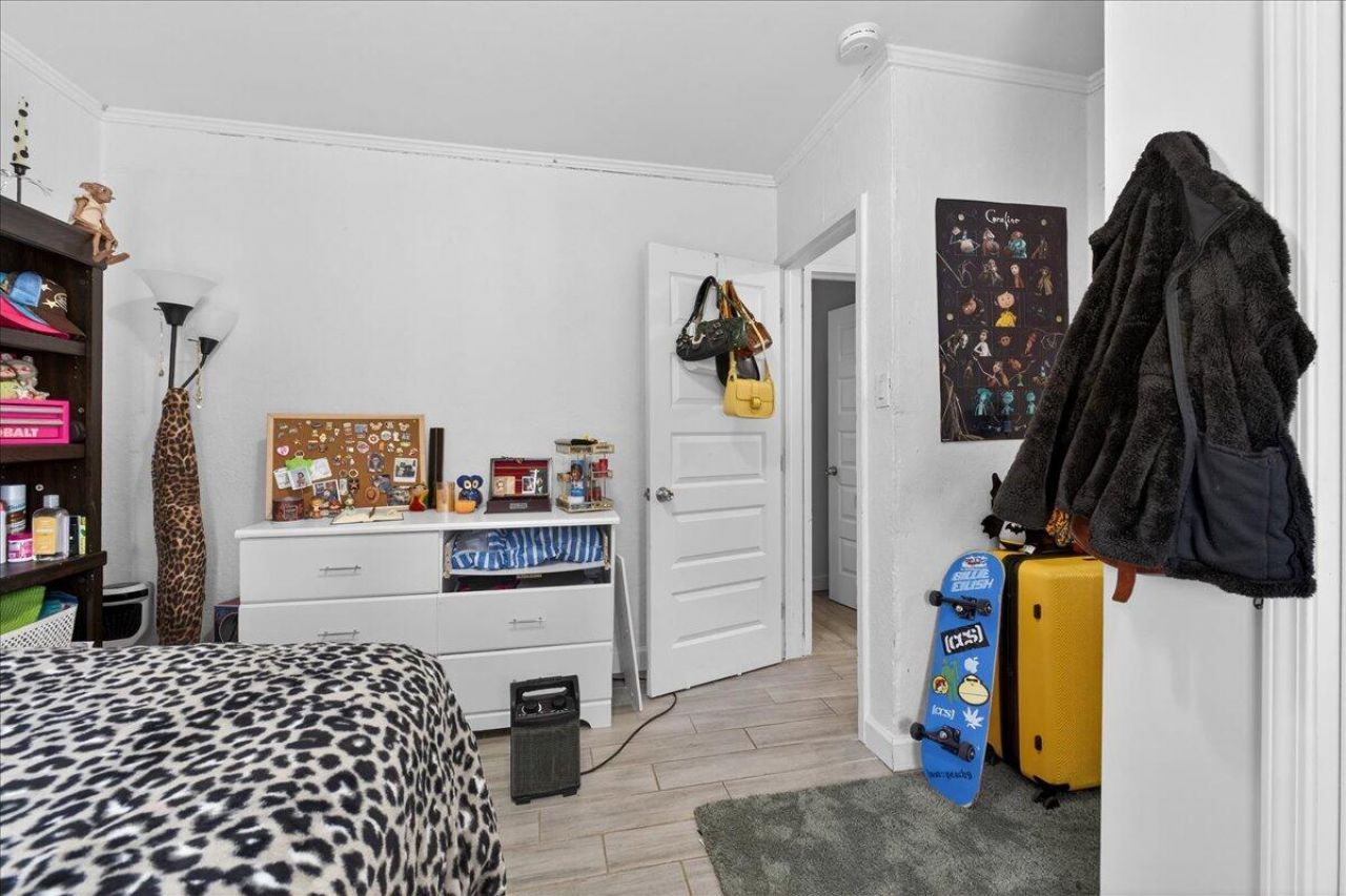 228 Laurel Avenue Photo 21