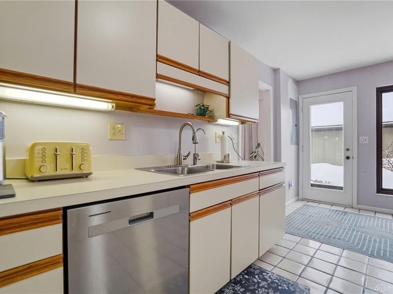 1454 Carriage Trace Boulevard, Centerville, OH 45459 Photo 19