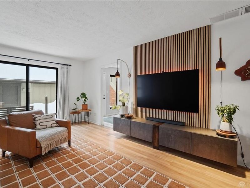 1454 Carriage Trace Boulevard, Centerville, OH 45459 Photo 6