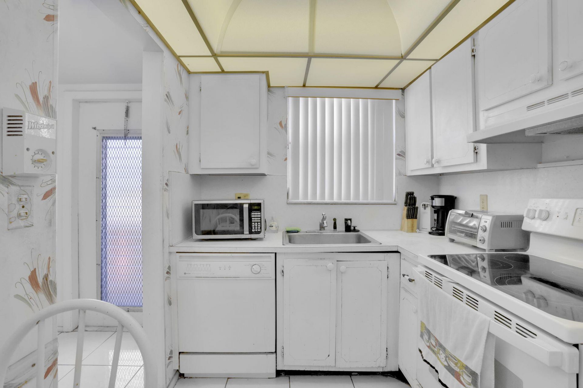 2751 E Sunrise Lakes Drive, Unit 204, Sunrise, FL 33322 Photo