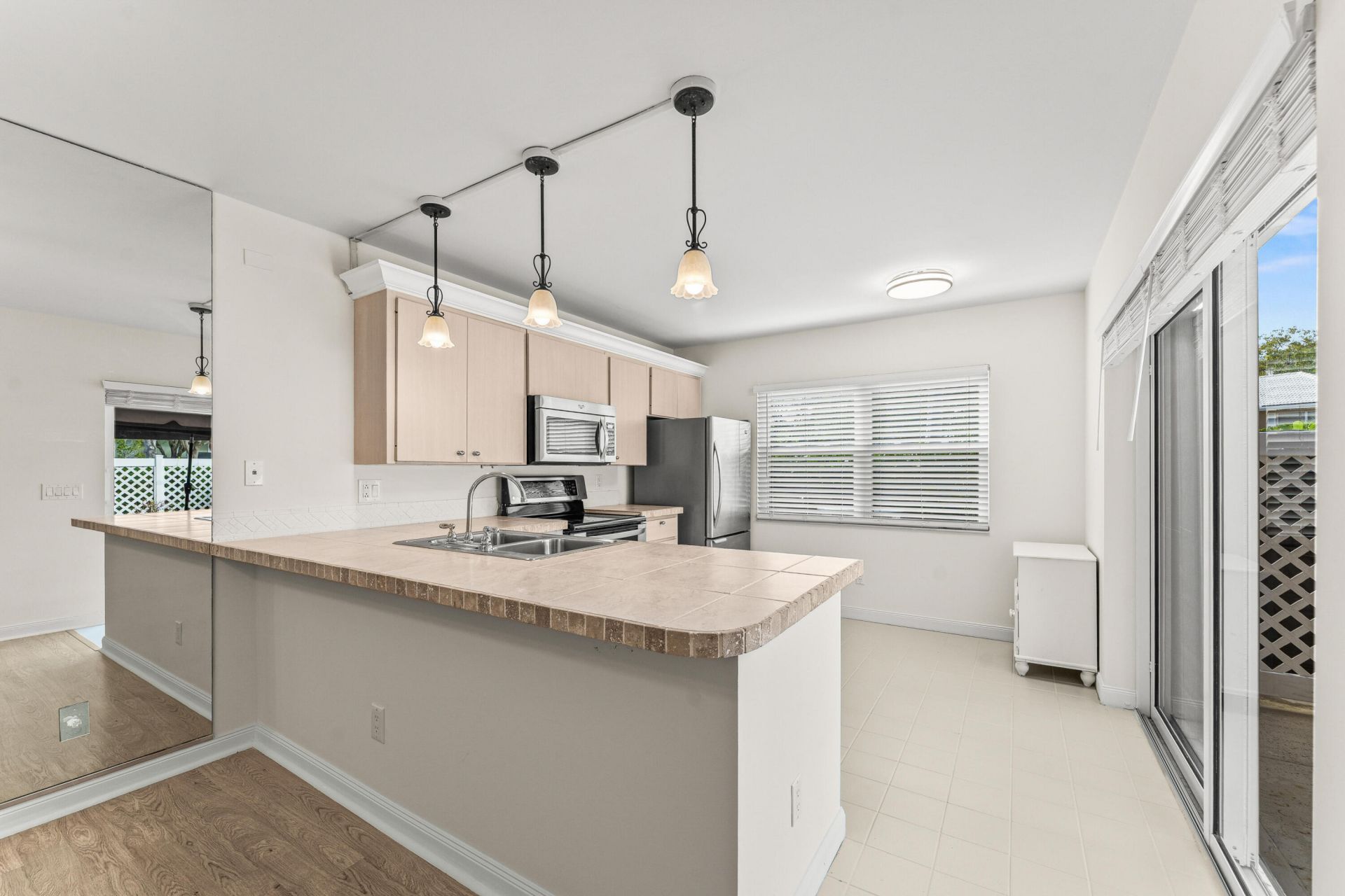 3136 Kingston Court, West Palm Beach, FL 33409 Photo