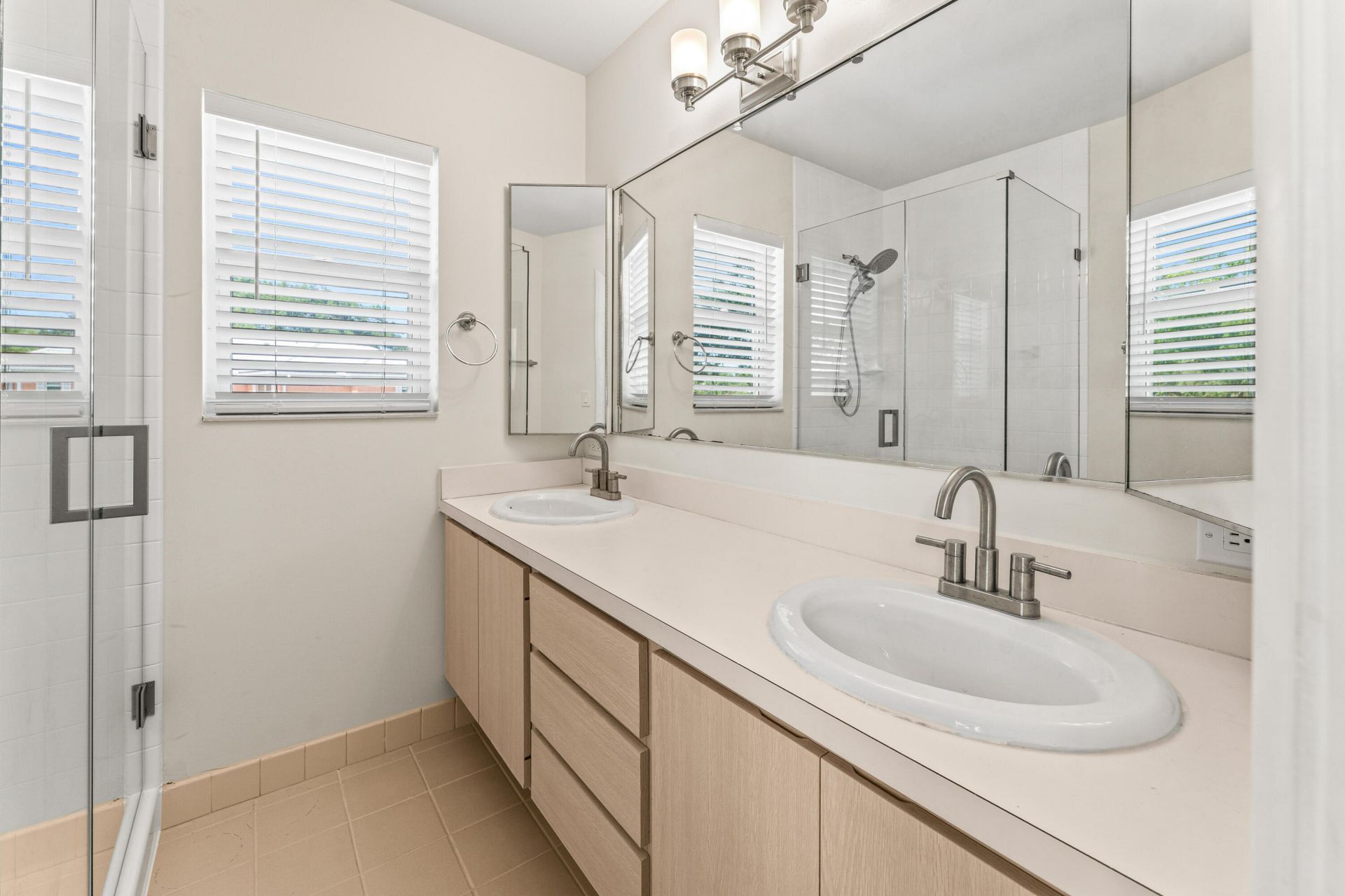 3136 Kingston Court, West Palm Beach, FL 33409 Photo