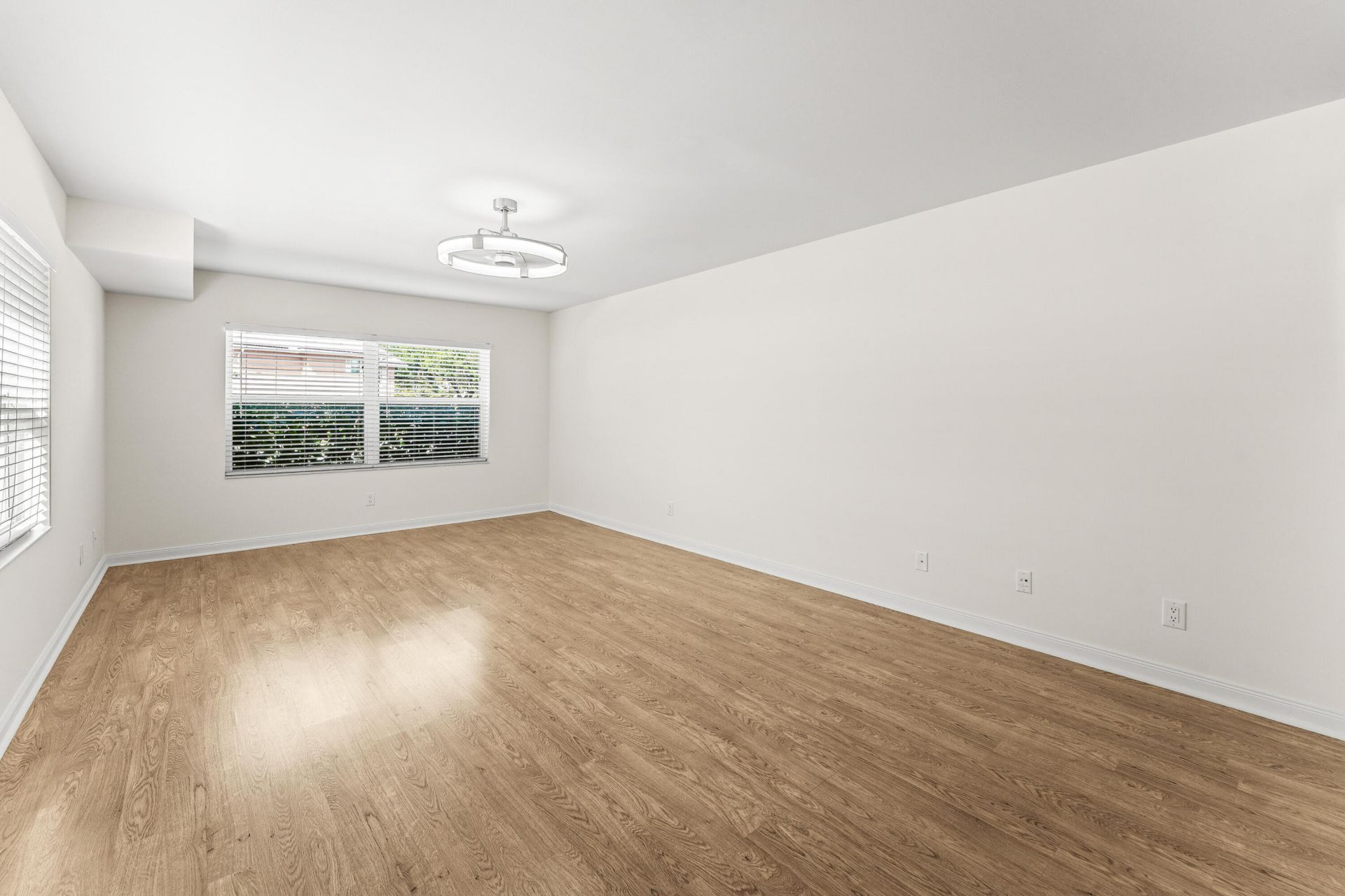 3136 Kingston Court, West Palm Beach, FL 33409 Photo