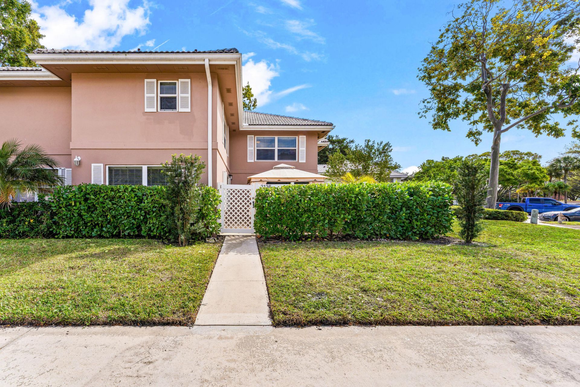 3136 Kingston Court, West Palm Beach, FL 33409 Photo