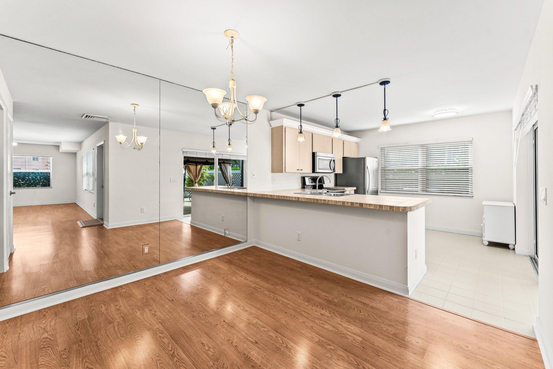 3136 Kingston Court, West Palm Beach, FL 33409 Photo