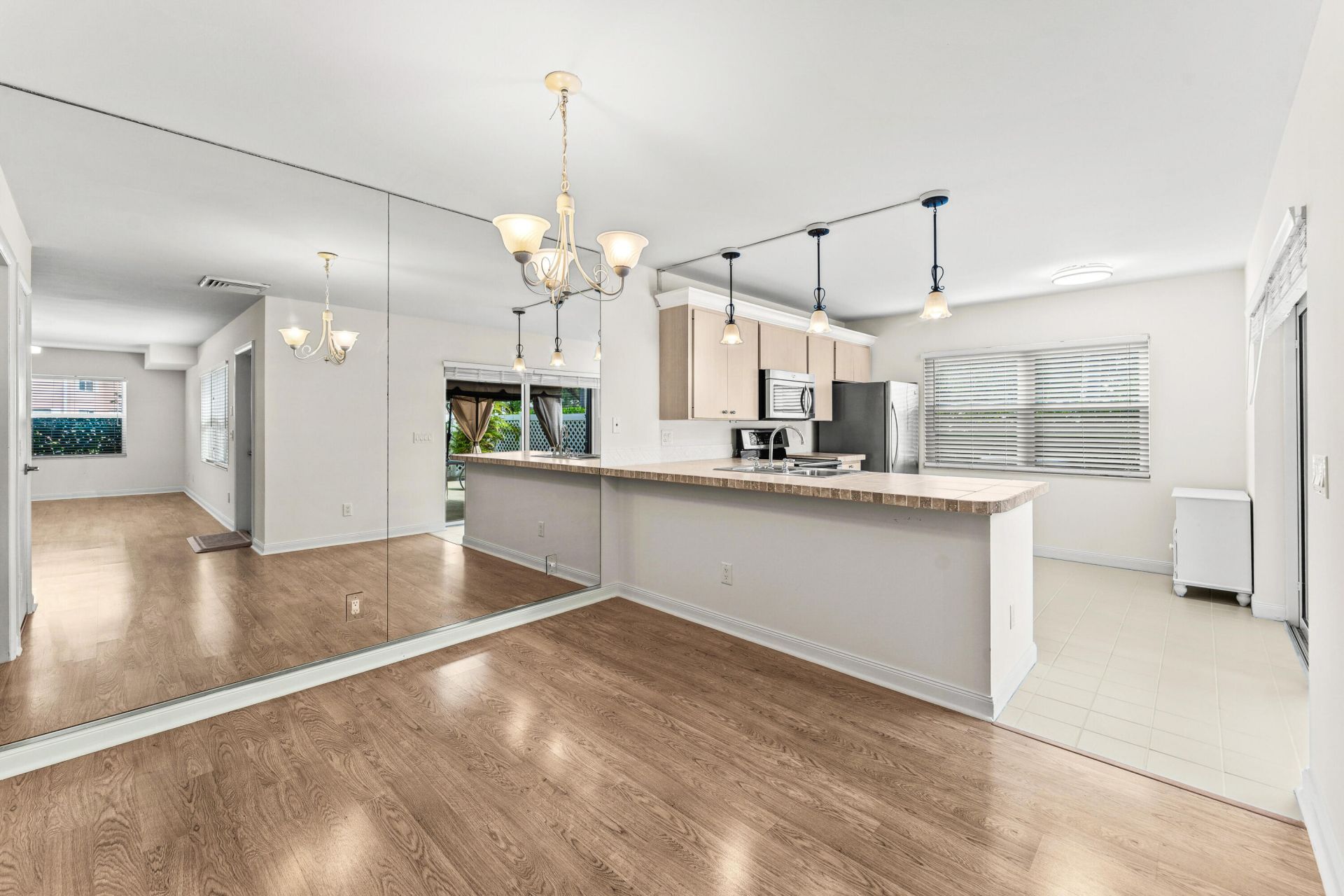 3136 Kingston Court, West Palm Beach, FL 33409 Photo