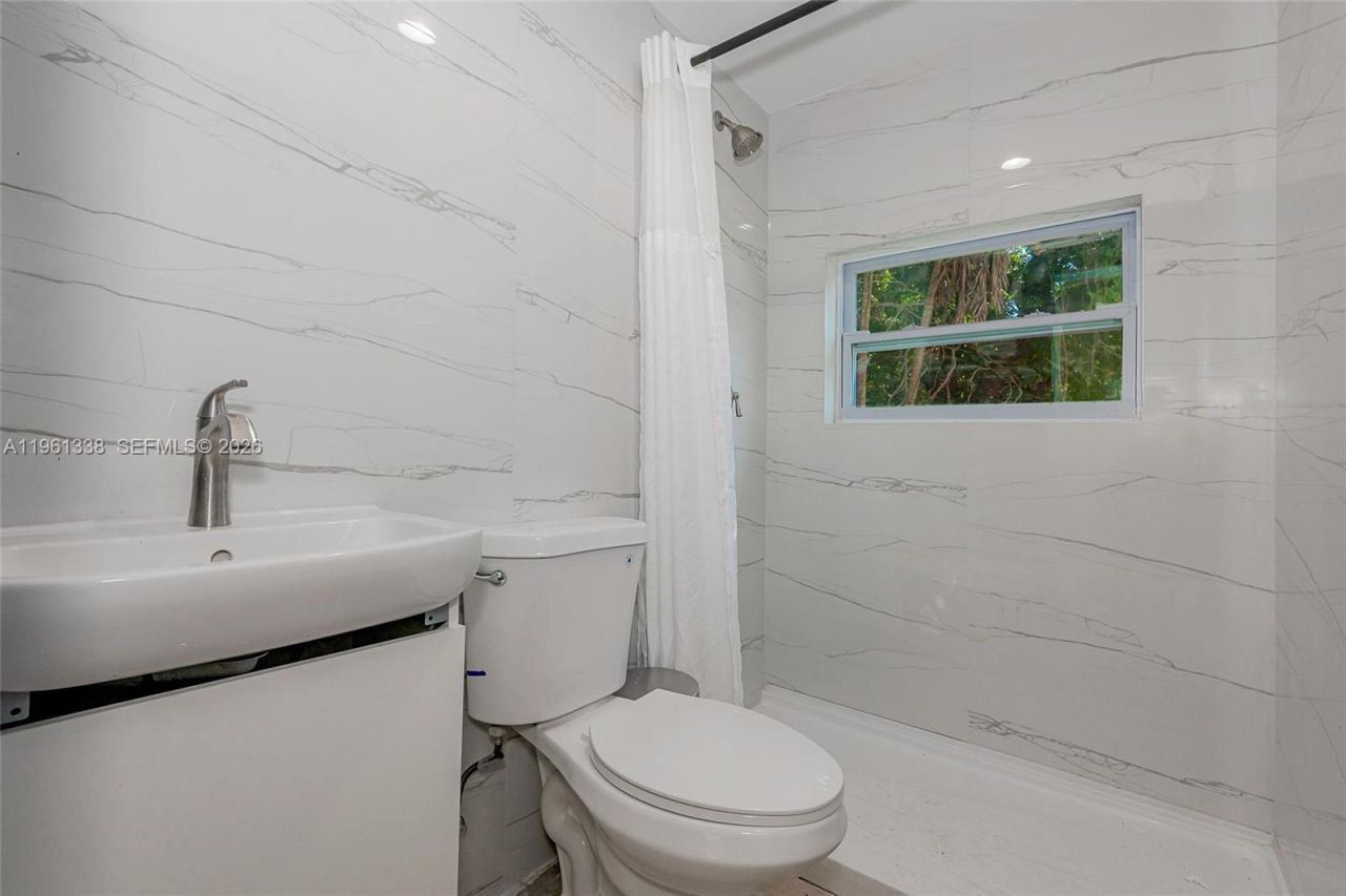 4121 SW 3rd St, Plantation, FL 33317 Photo