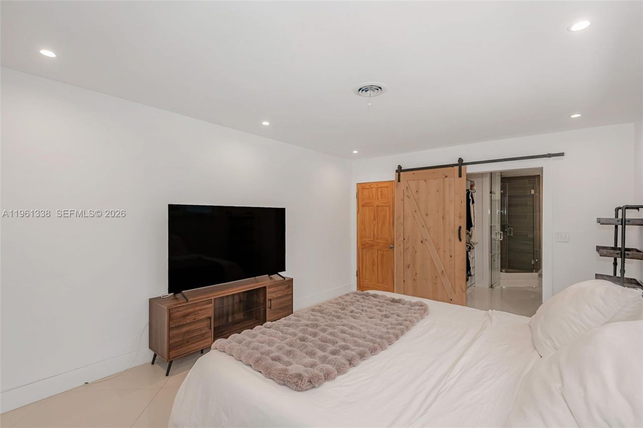 4121 SW 3rd St, Plantation, FL 33317 Photo