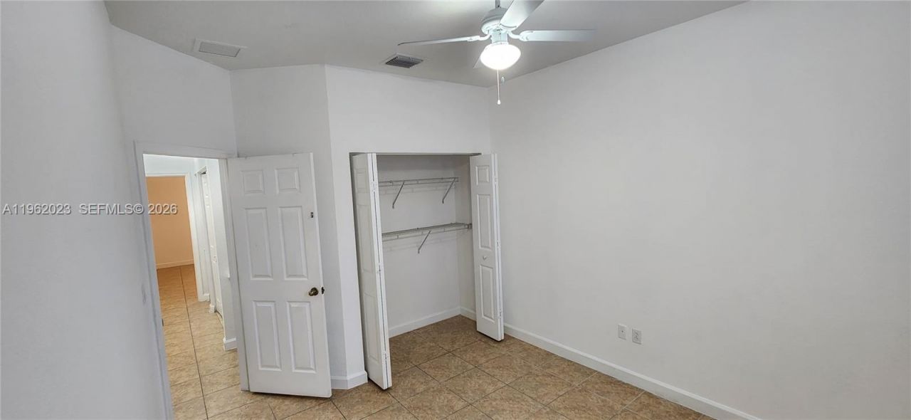 8909 SW 225th Ter, Cutler Bay, FL 33190 Photo