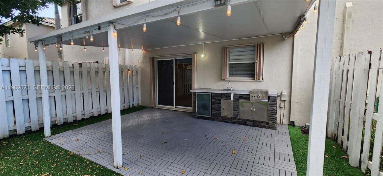 8909 SW 225th Ter, Cutler Bay, FL 33190 Photo