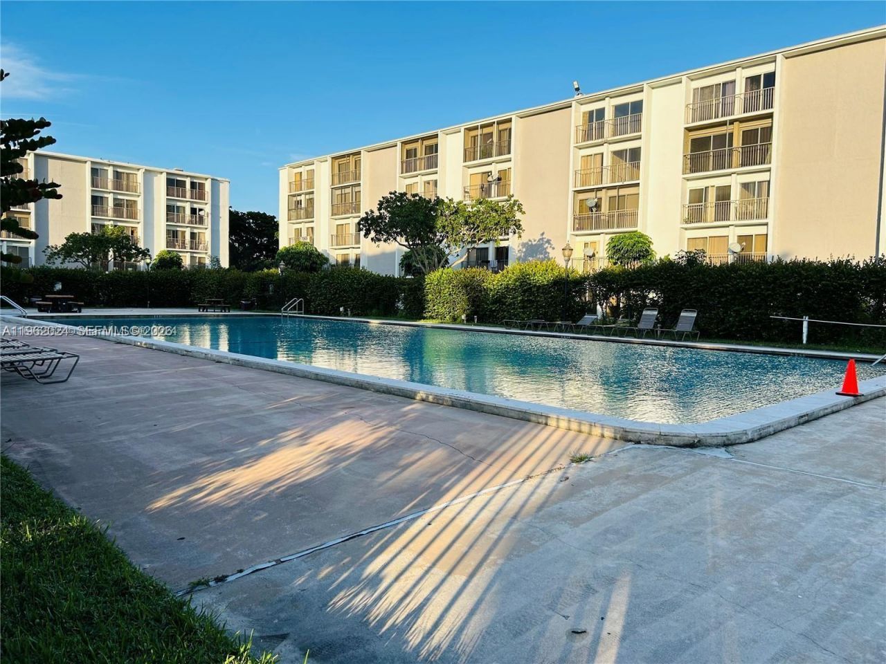 8560 N Sherman Cir, Unit 408, Miramar, FL 33025 Photo