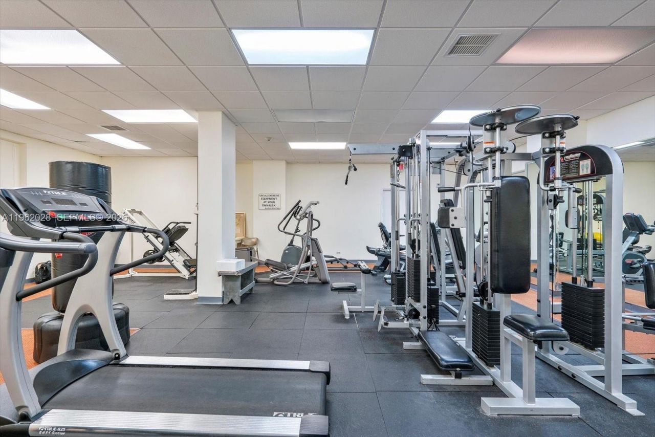 231 174th St , Unit 1706, Sunny Isles Beach, FL 33160 Photo